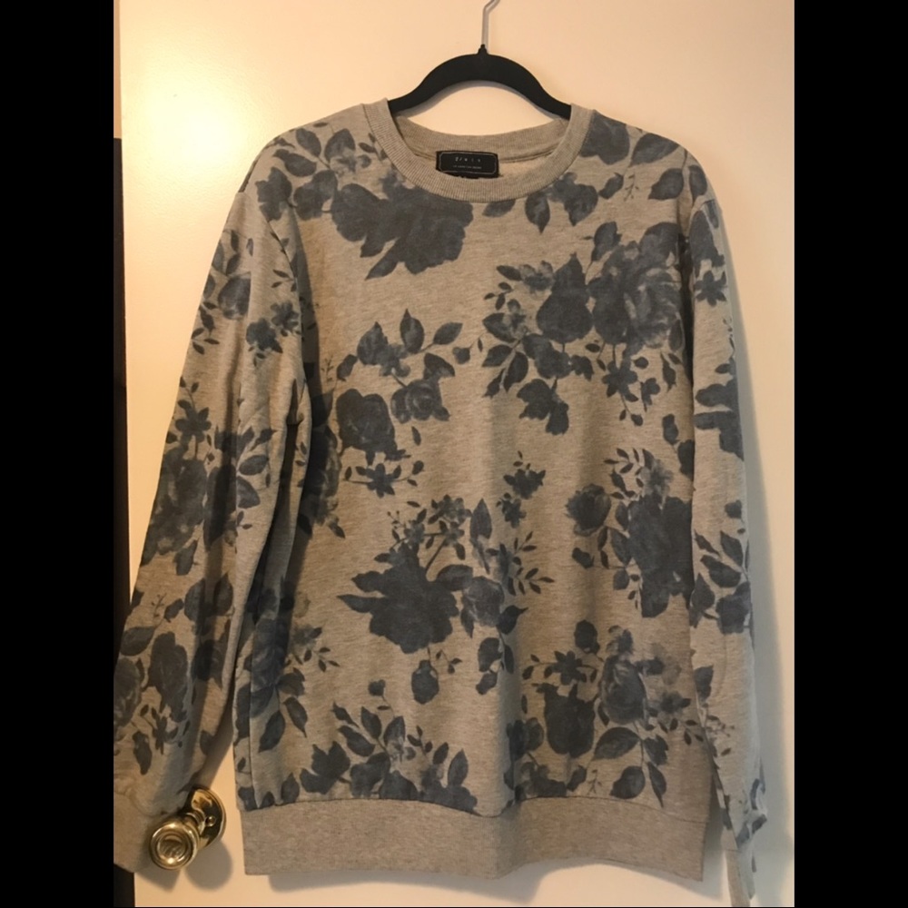 Floral long sleeve sweatshirt